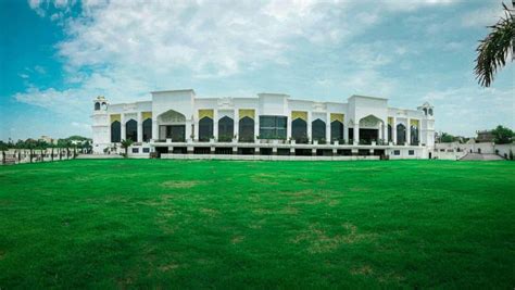 white castle jammu